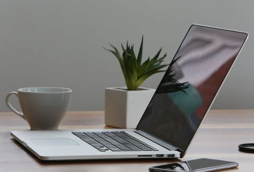 在線教育軟件開發(fā)的網(wǎng)絡技術側重點與實施方案